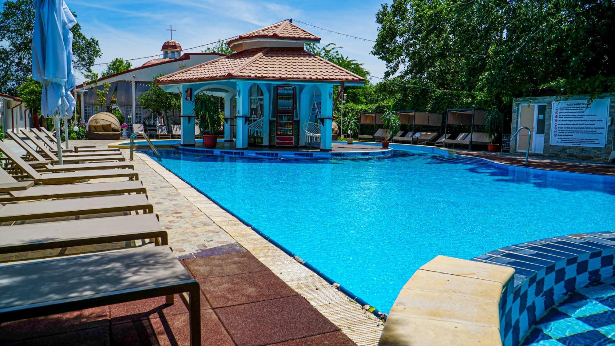 Steaua Apelor Family Resort Nufaru 外观 照片